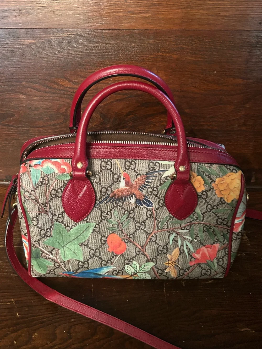Gucci Floral GG Supreme Boston Bag with Red Trim - Picture 1 of 9